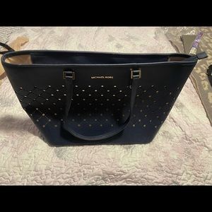 Navy blue and gold large Michael kors zipped tote